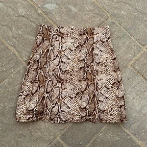Reformation Oak Skirt in Snakeskin